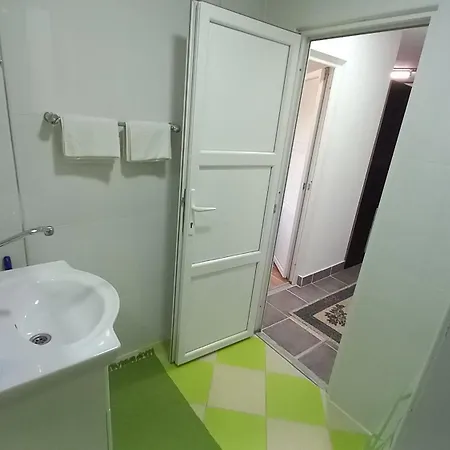 D,apartman' Ulica Pusca 51, 51513 *