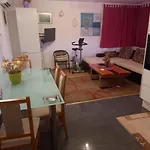 D,apartman' Ulica Pusca 51, 51513 * Omišalj