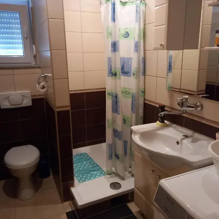 D,apartman Omisalj