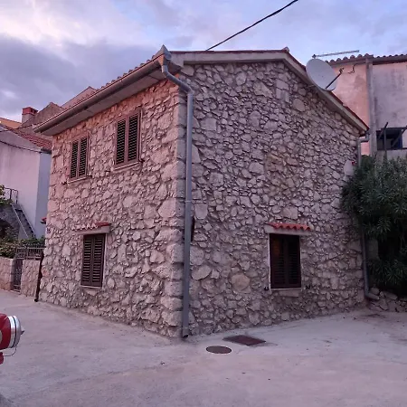 D,apartman Apartment Omisalj