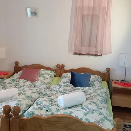 Lejlighed D,apartman' Ulica Pusca 51, 51513 *