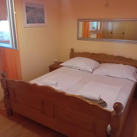 D,apartman' Ulica Pusca 51, 51513 アパート *