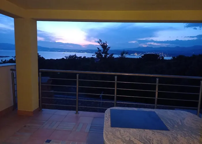 D,apartman' Ulica Pusca 51, 51513 奥米沙利
