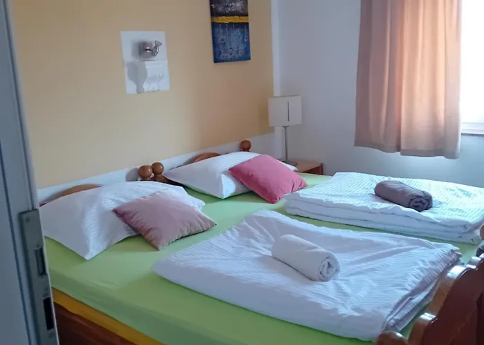 Διαμέρισμα D,apartman' Ulica Pusca 51, 51513 *