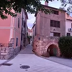 D,apartman' Ulica Pusca 51, 51513 Omišalj