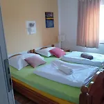 Apartament D,apartman' Ulica Pusca 51, 51513 *