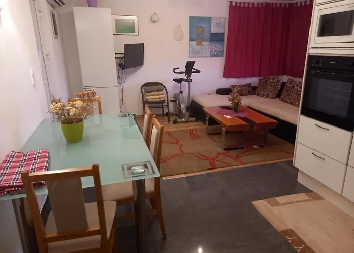 D,apartman' Ulica Pusca 51, 51513 * Omisalj