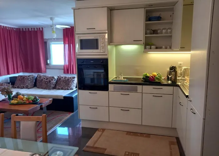 D,apartman' Ulica Pusca 51, 51513